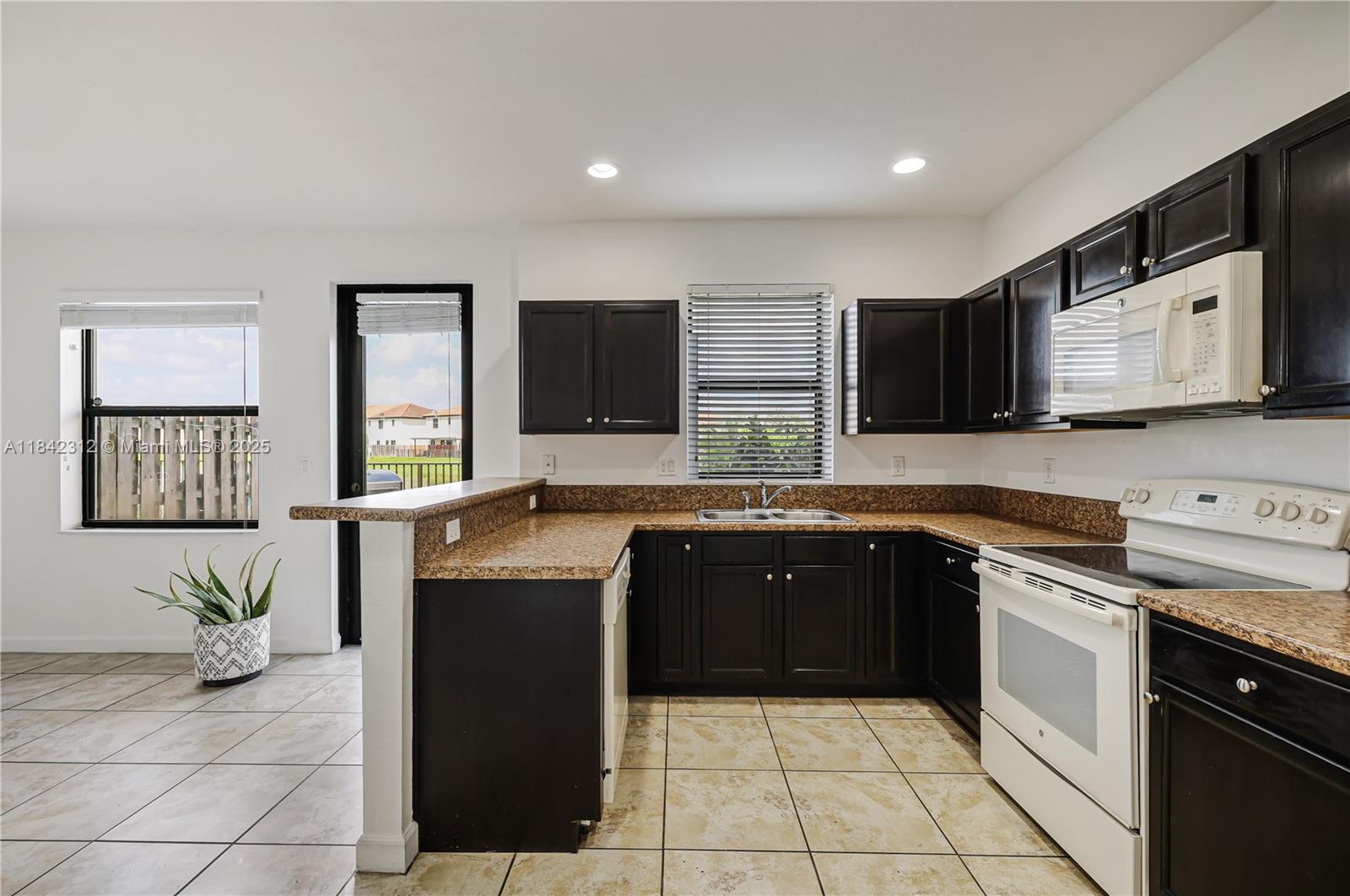 23634 Sw 117th Pl Property Photo 9