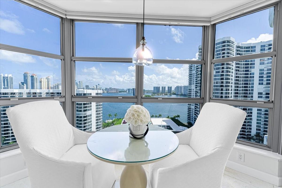 3500 Mystic Pointe Dr 2101 Property Photo 1