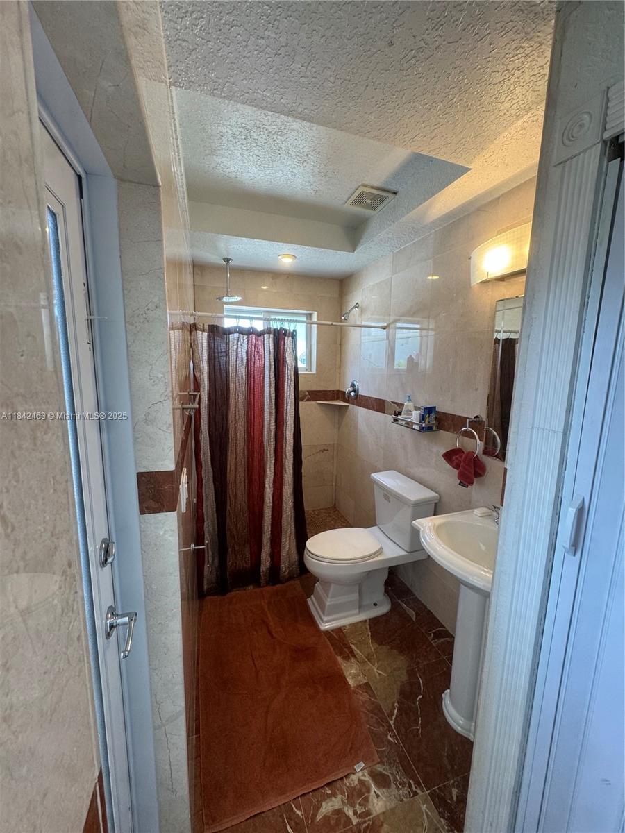 65821 Overseas Hwy Property Photo 13