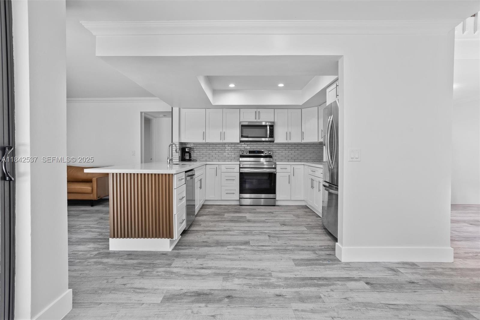 17532 Nw 61st Ct N Property Photo 7