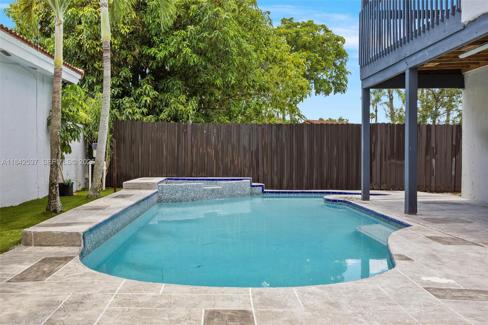 17532 Nw 61st Ct N Property Photo 11