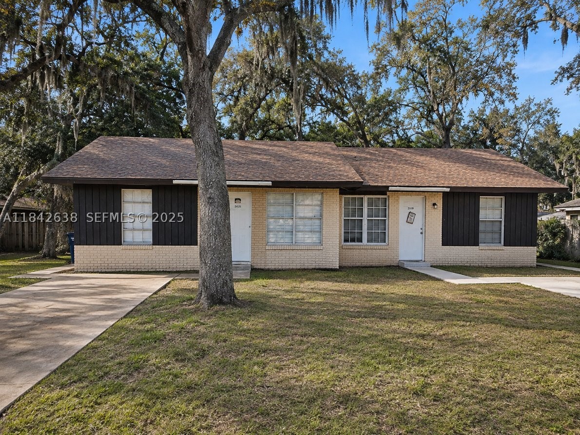 2019 COLMAR AVE Property Photo 1