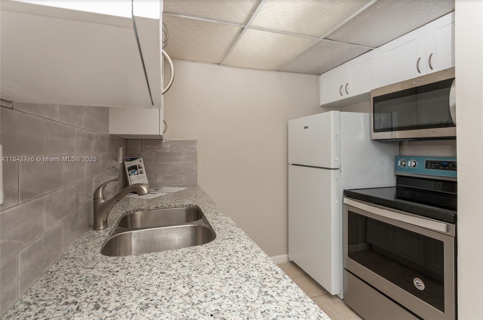 2145 Pierce St 218 Property Photo 5