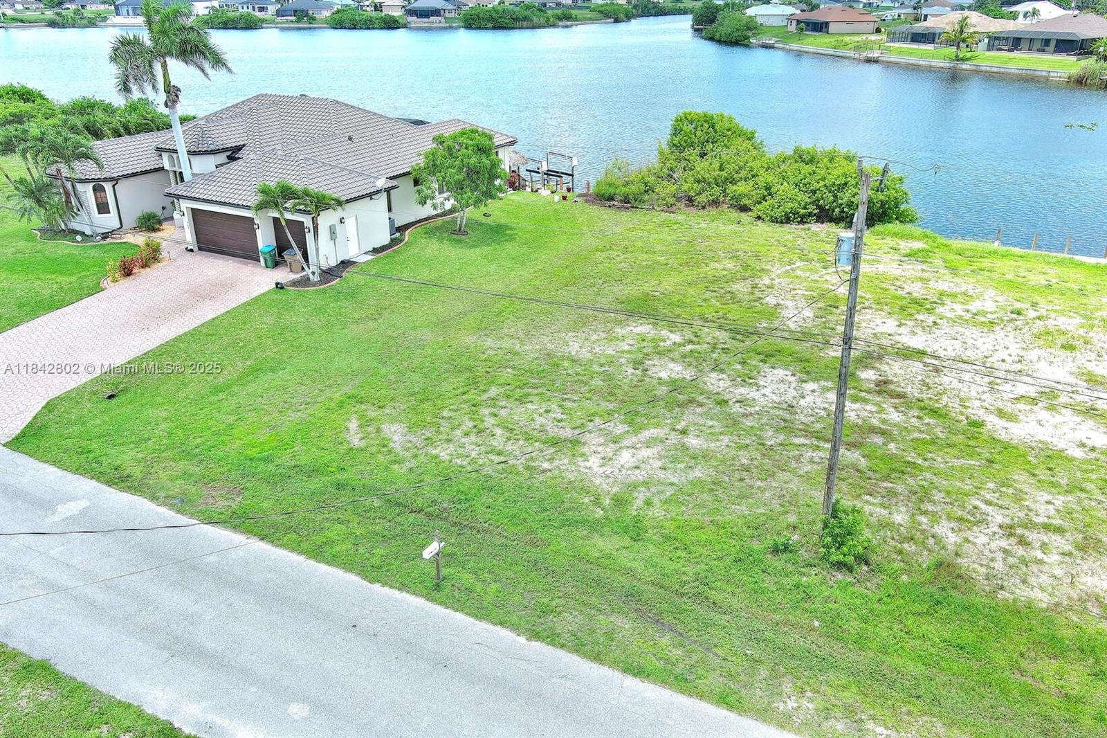 401 Nw 24th Ter Property Photo 7