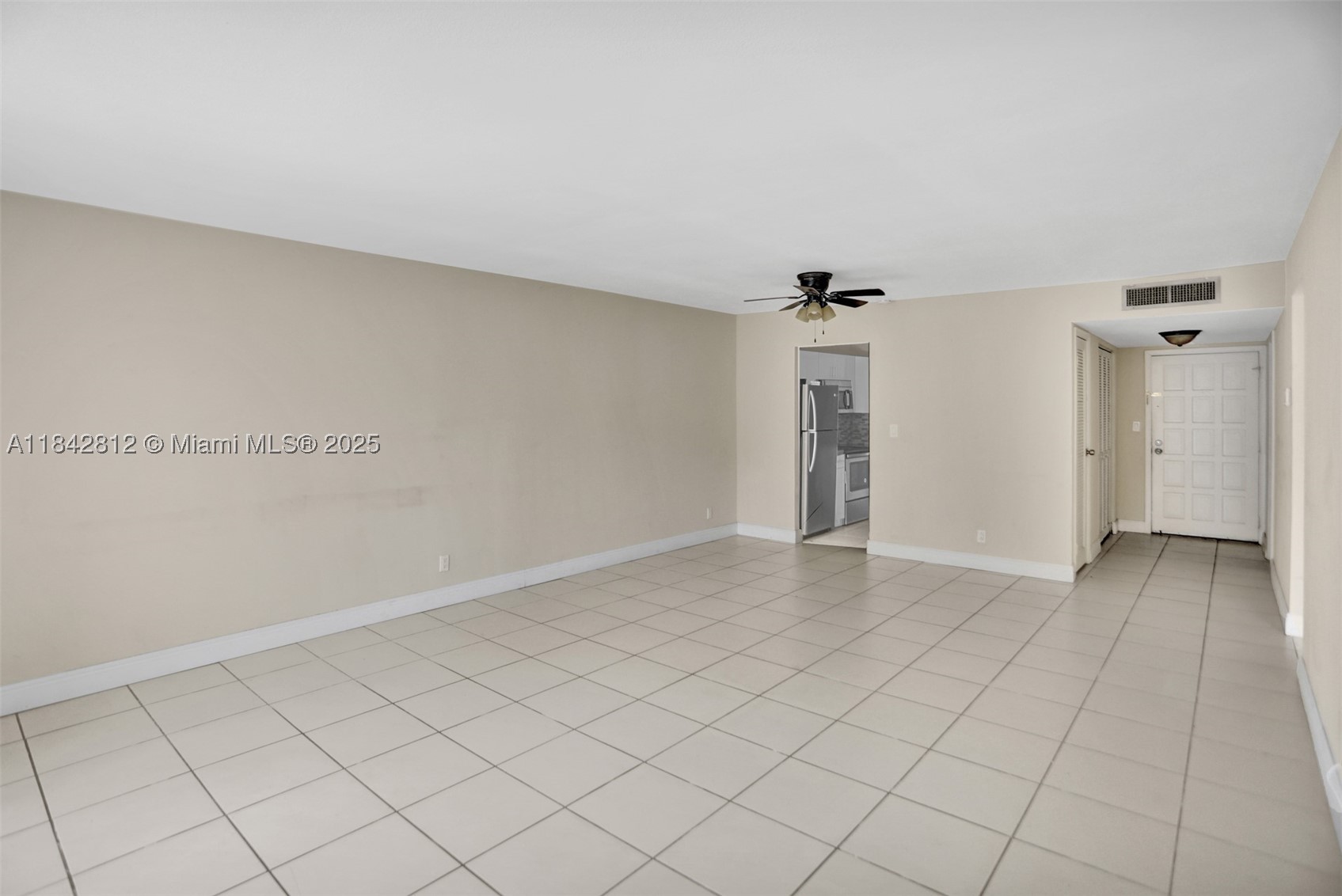 6361 N Falls Cir Dr 209 Property Photo 18