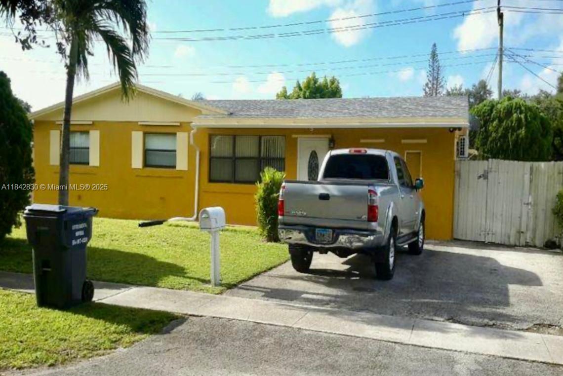 6540 Eaton St Property Photo 1