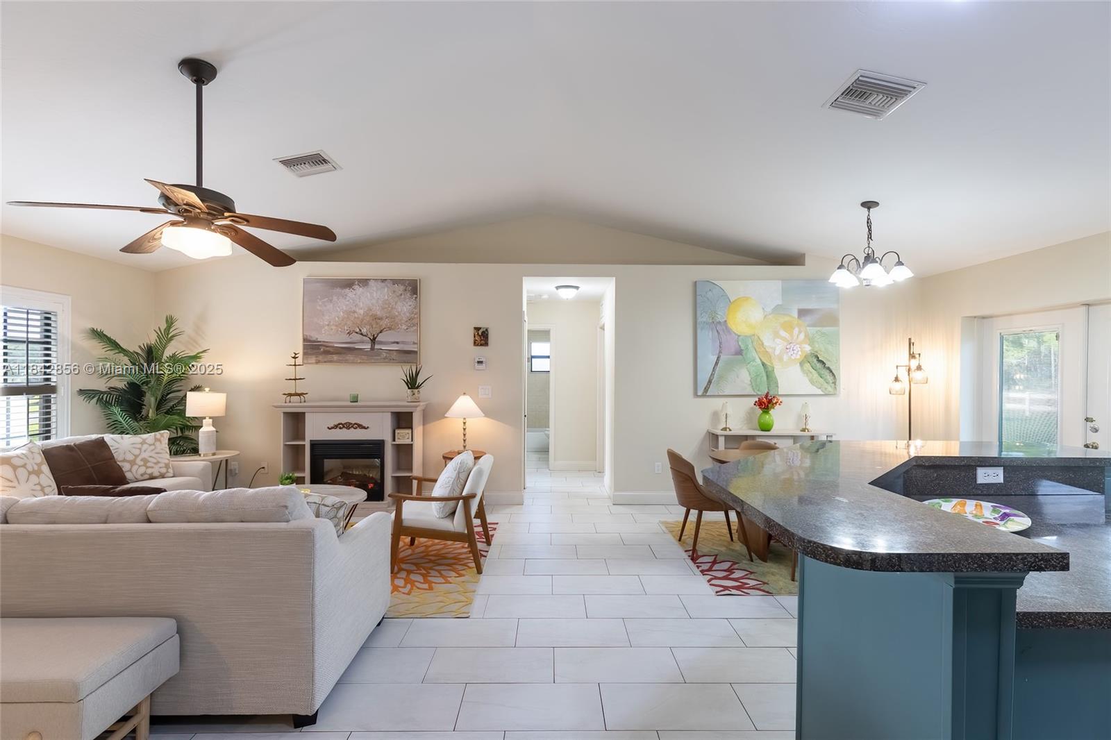 36 Quail Roost Rd Property Photo 8