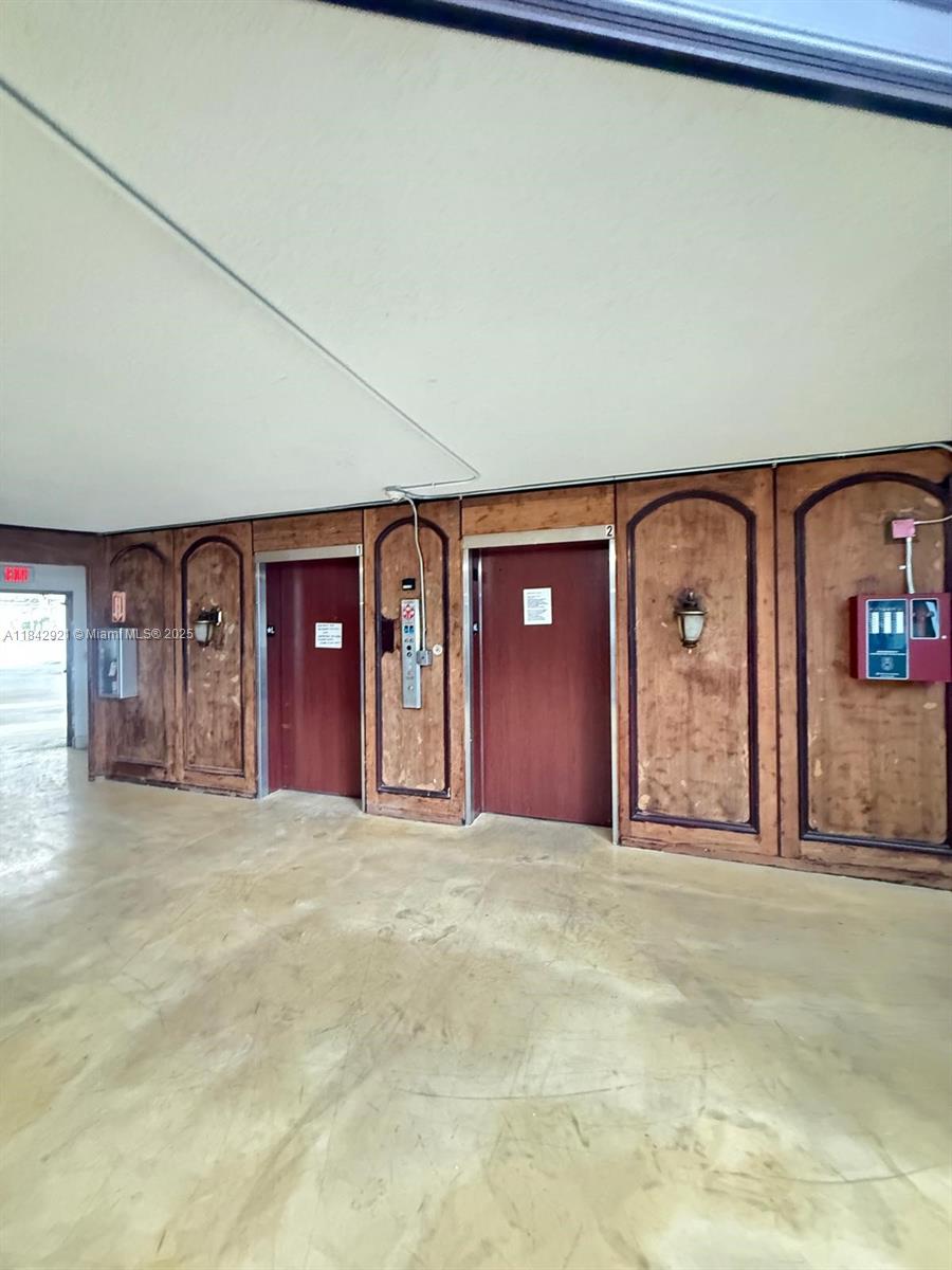 2025 Ne 164th St 606 Property Photo 16
