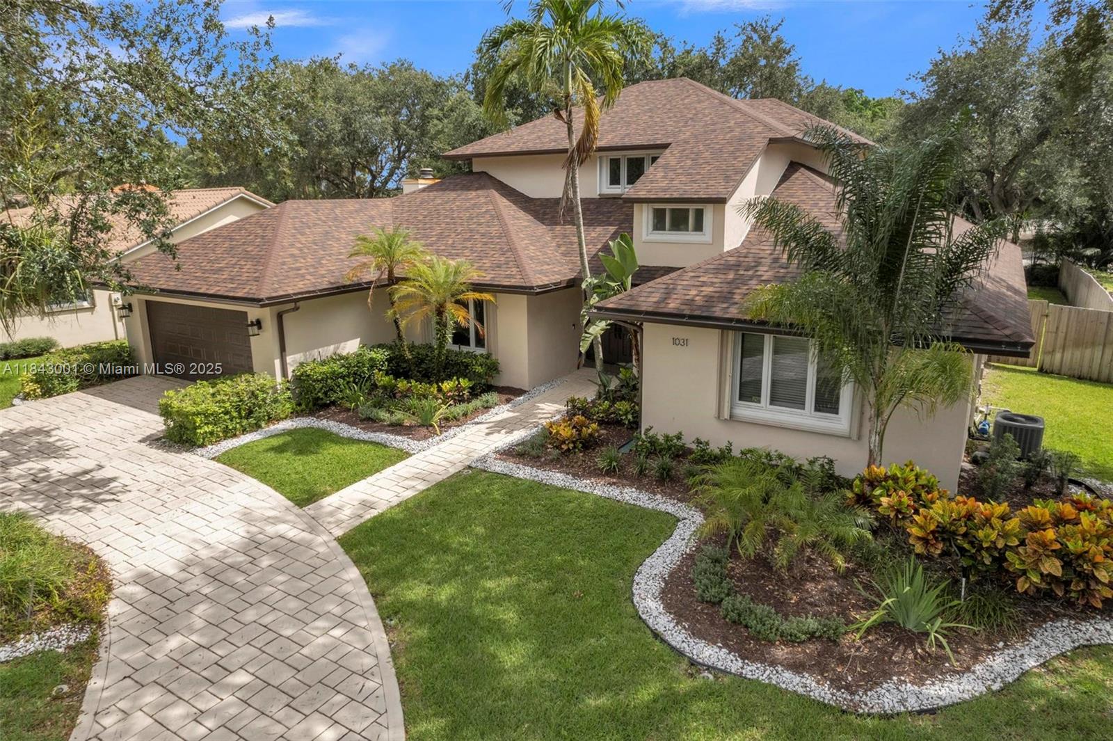 1031 SW 91st Ave Property Photo 1