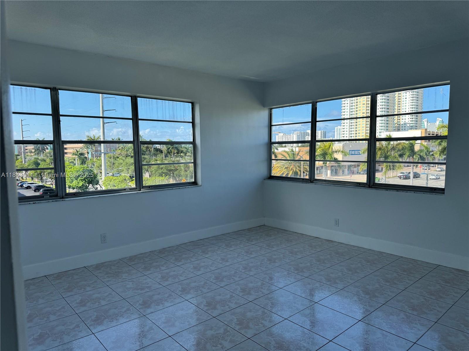 1333 E Hallandale Beach Blvd 444 Property Photo 11