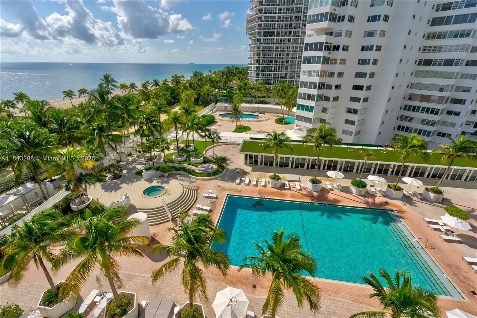 10275 Collins Av 611 Property Photo 26