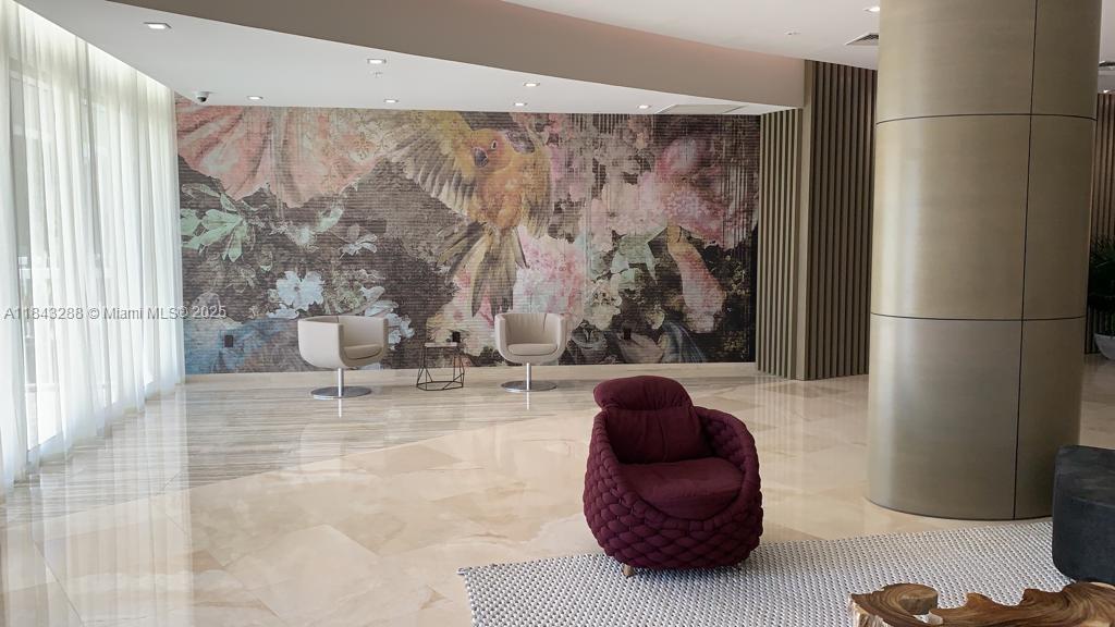 10275 Collins Av 611 Property Photo 33