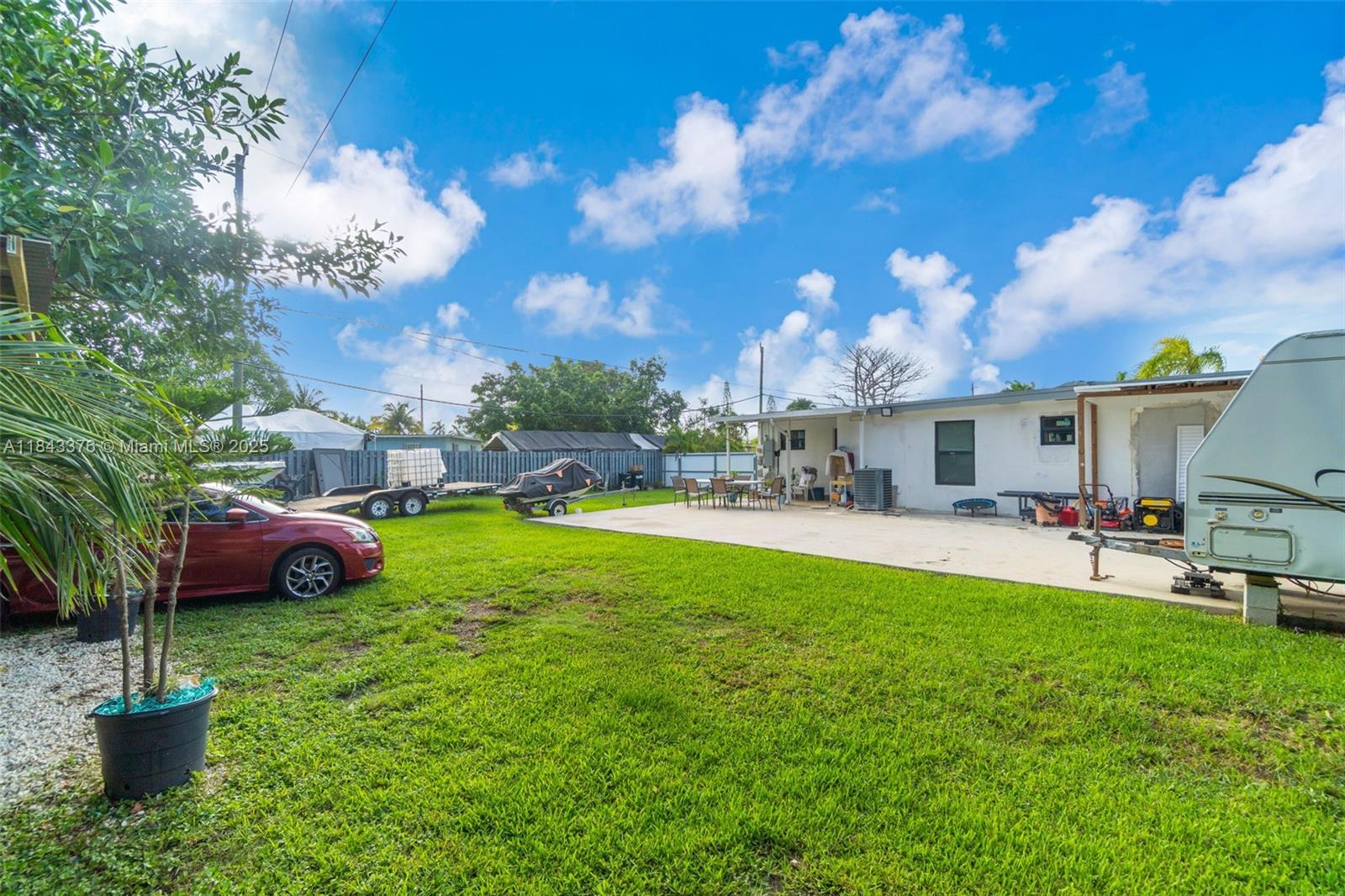 15530 Harrison Dr Property Photo 29