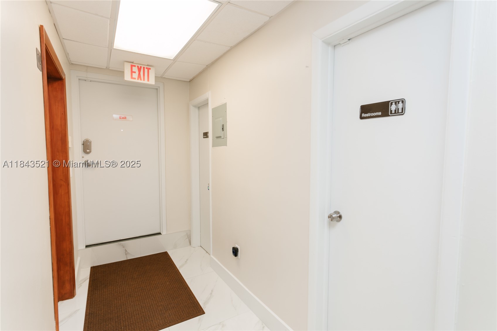 1911 Harrison St Combined Suites 2,3,7 Property Photo 17
