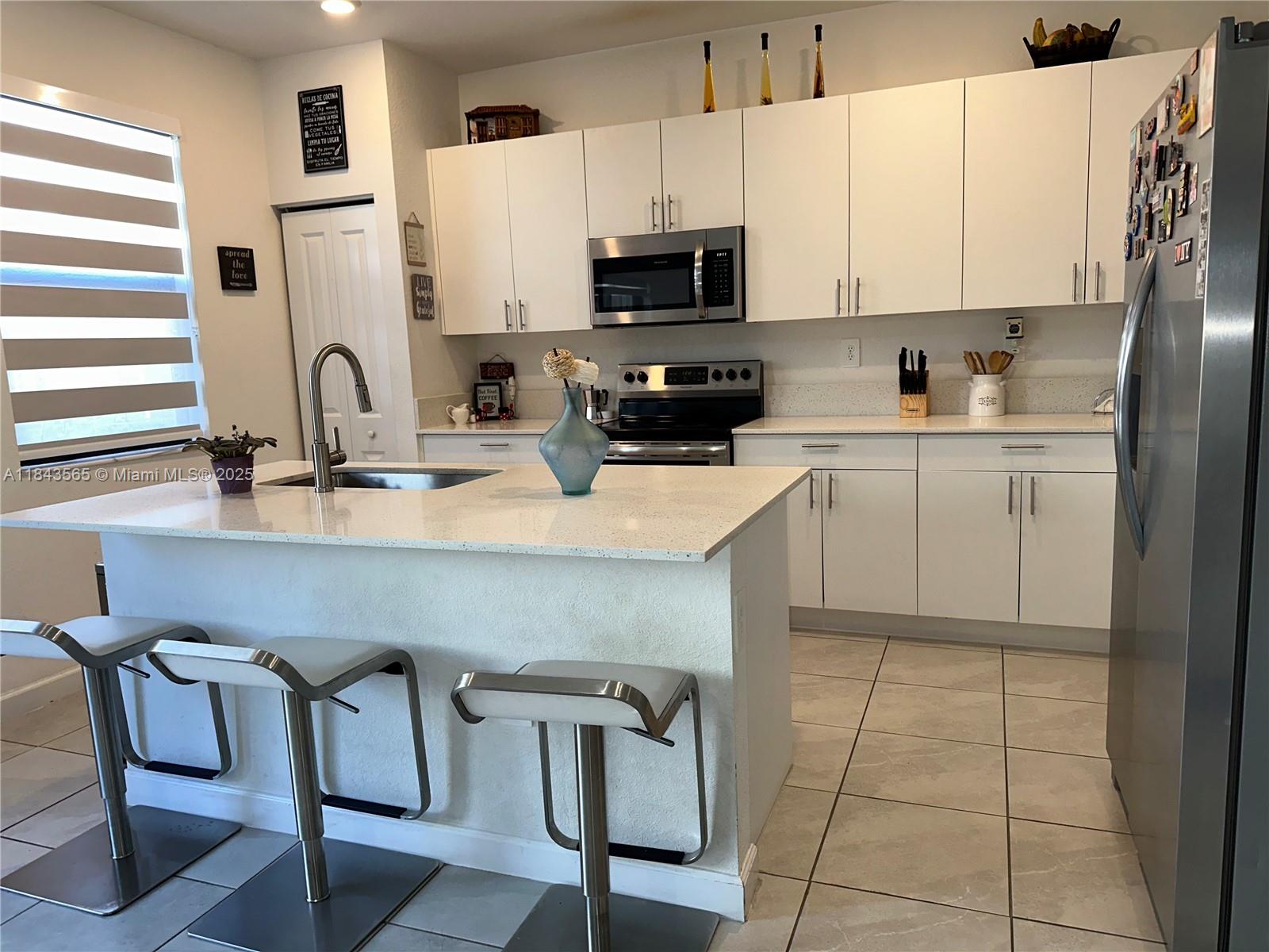 24702 Sw 119th Ct Property Photo 2