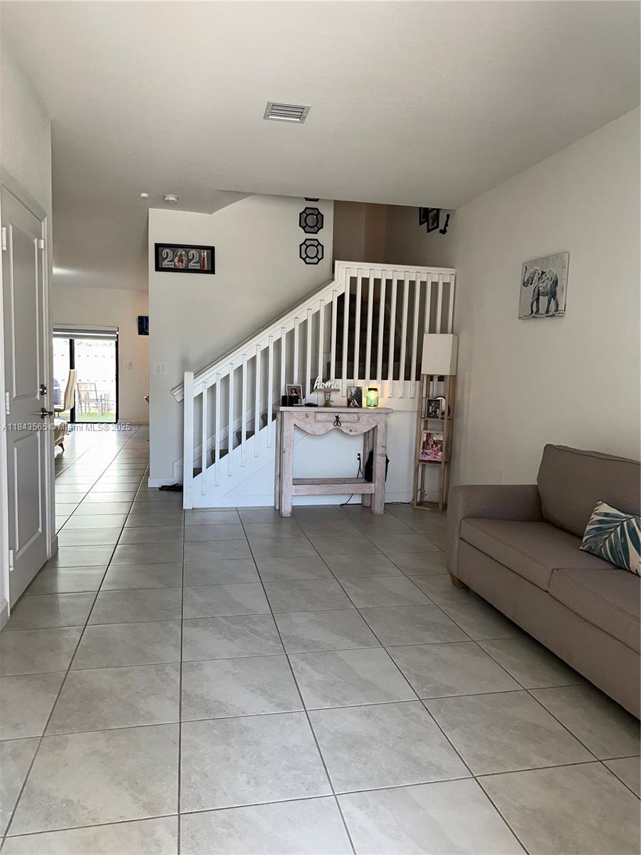 24702 Sw 119th Ct Property Photo 5