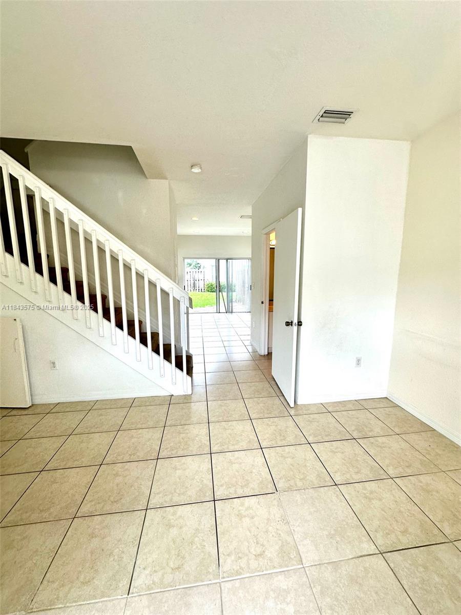 1685 Se 31st Ct Property Photo 25
