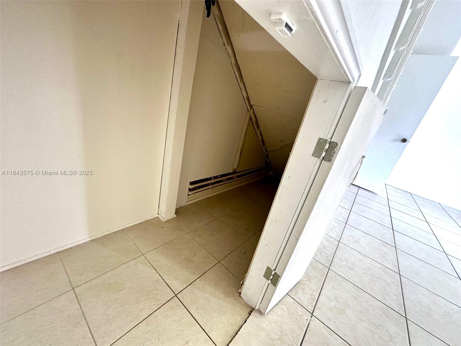 1685 Se 31st Ct Property Photo 27
