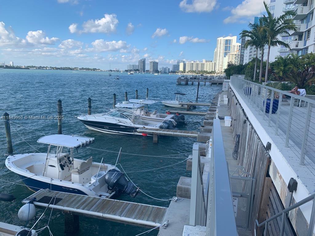 800 West Ave 520 Property Photo 18