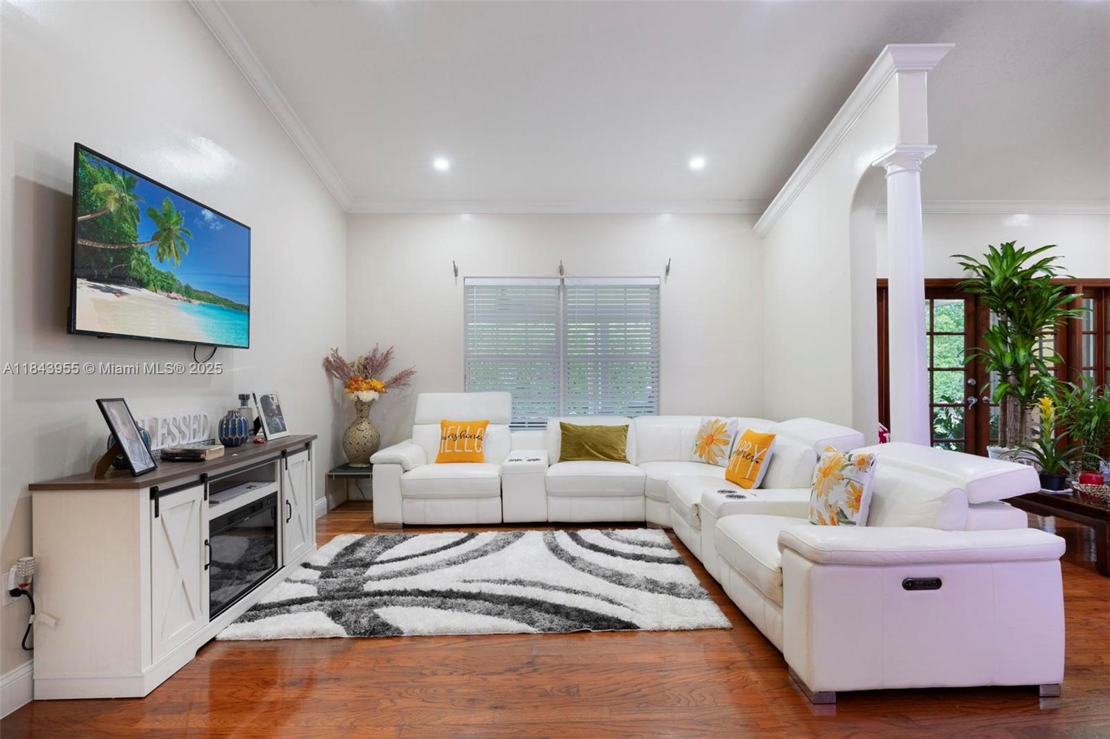 28401 Sw 158th Ct Property Photo 3