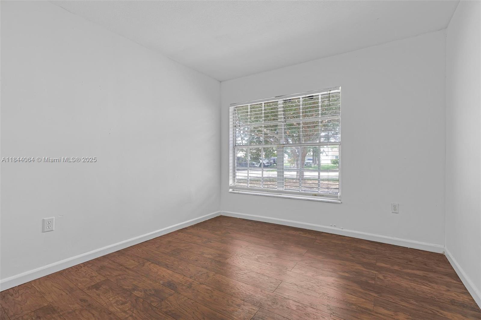 1312 N Quetzal Ct Property Photo 23