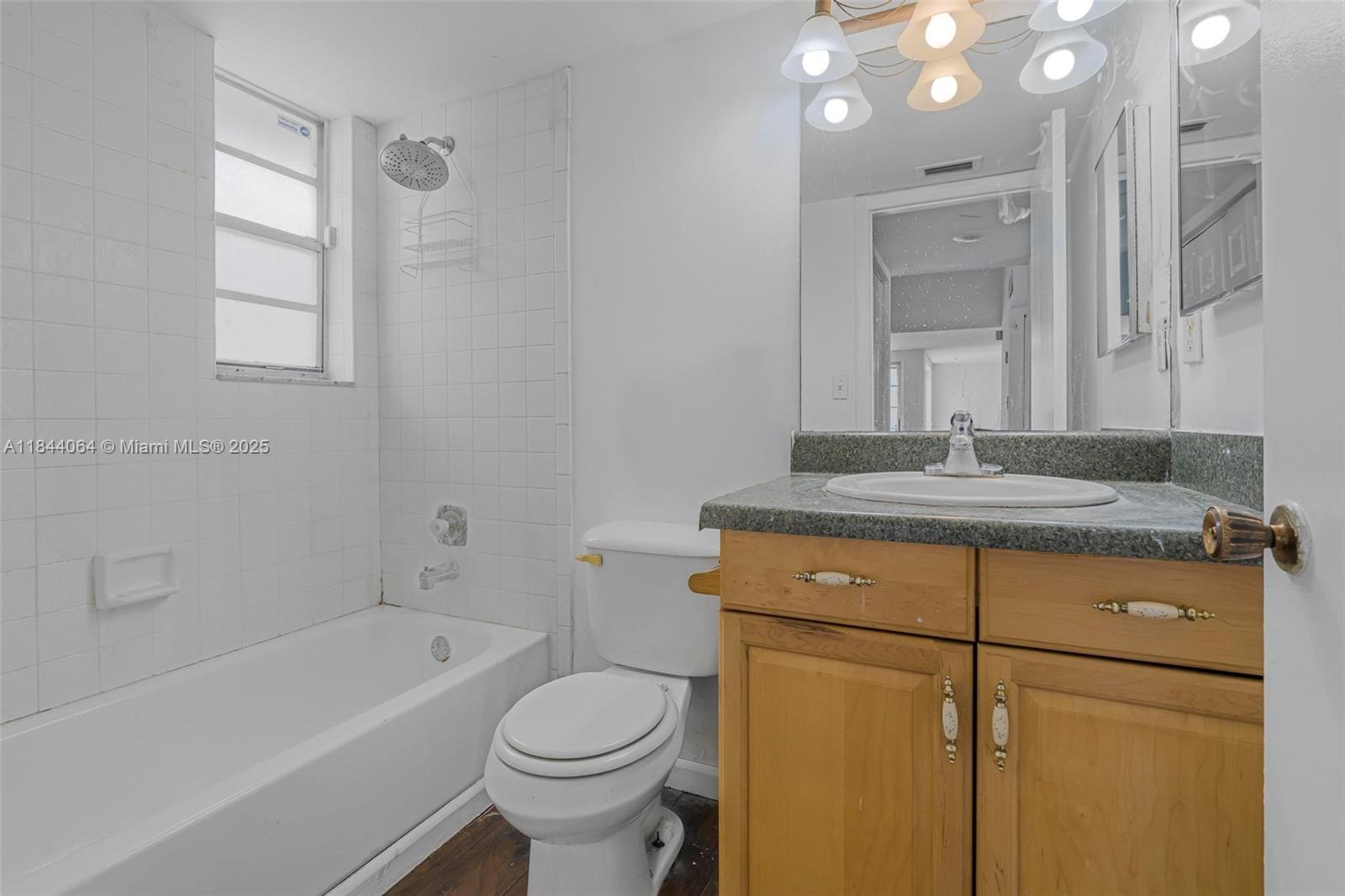 1312 N Quetzal Ct Property Photo 24