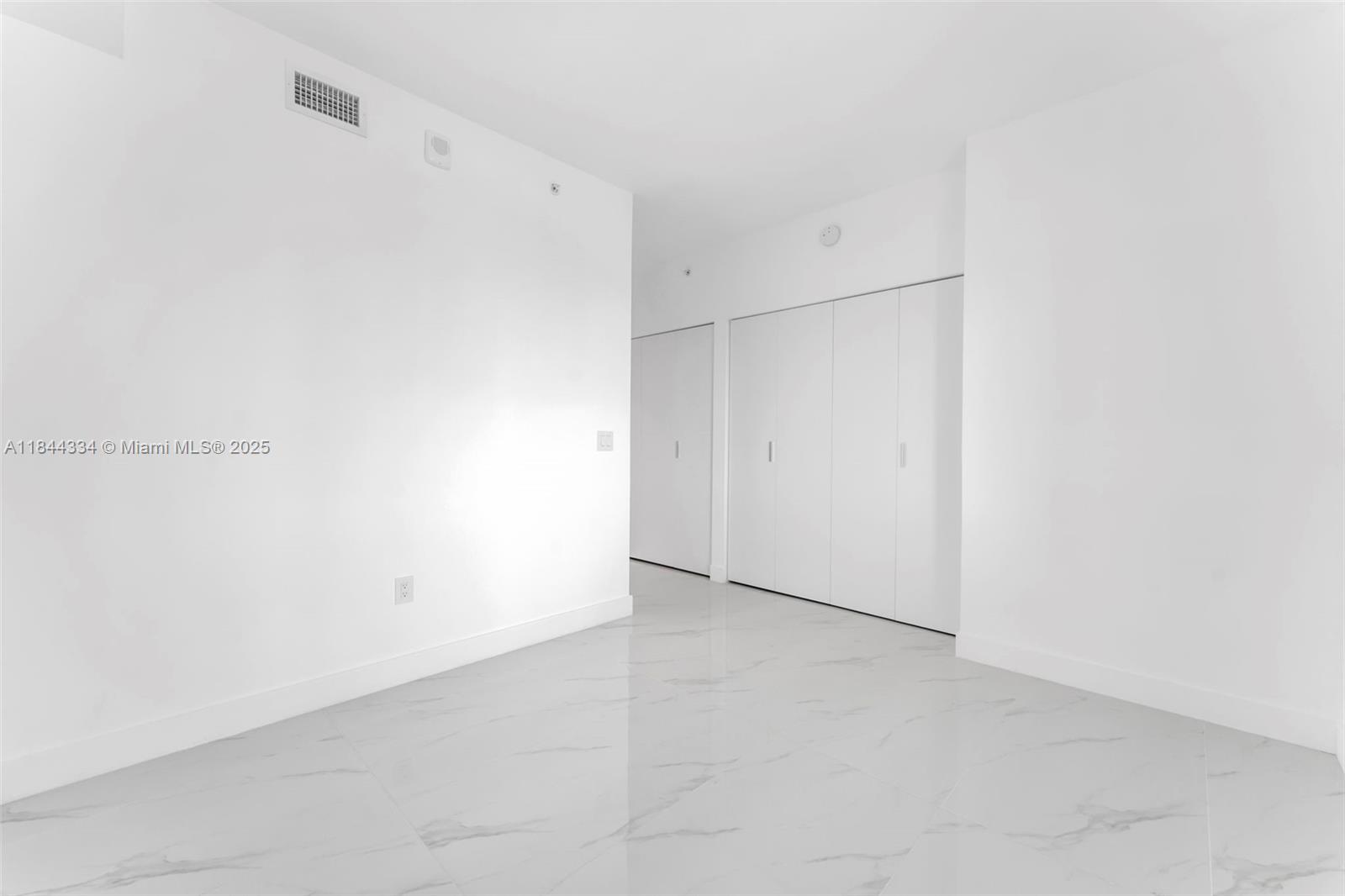 700 Ne 24 Street 3806 Property Photo 31