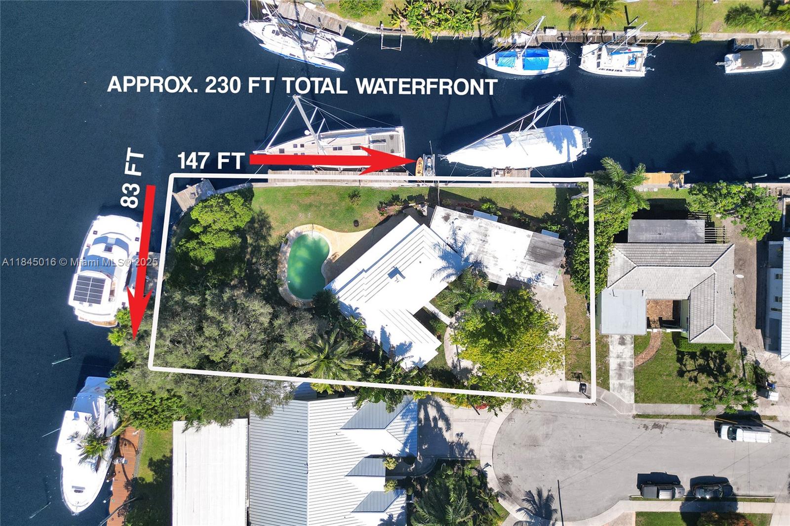 1321 Mandarin Isle Property Photo 1