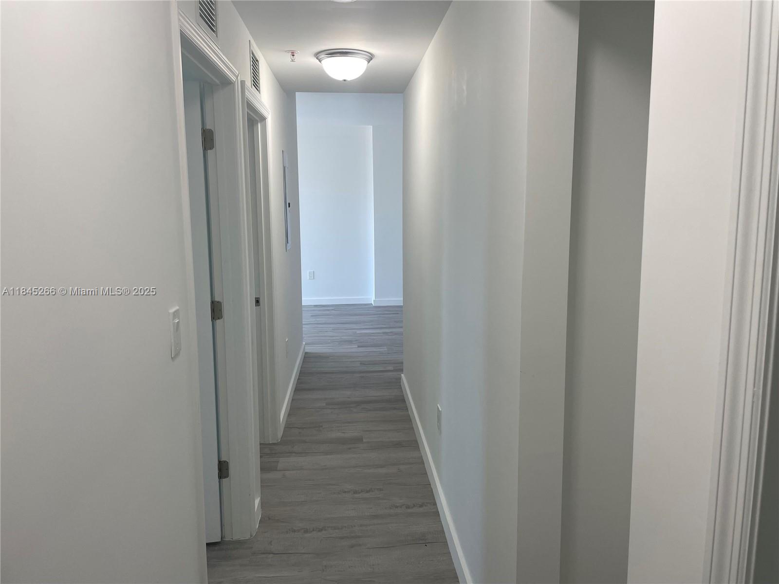 A11845266 Property Photo 17