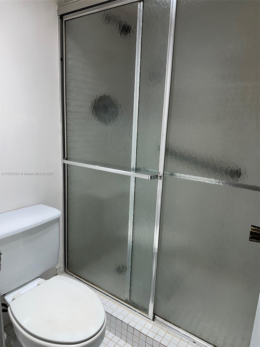 1100 Saint Charles Pl 503 Property Photo 9