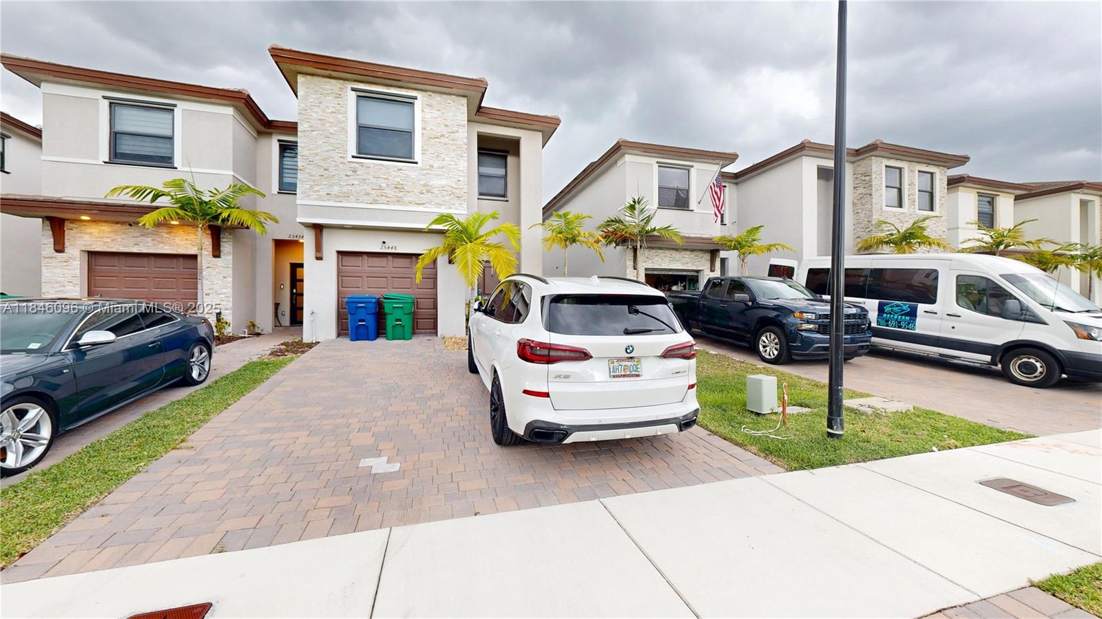 25448 SW 108th Ave 25448 Property Photo 1