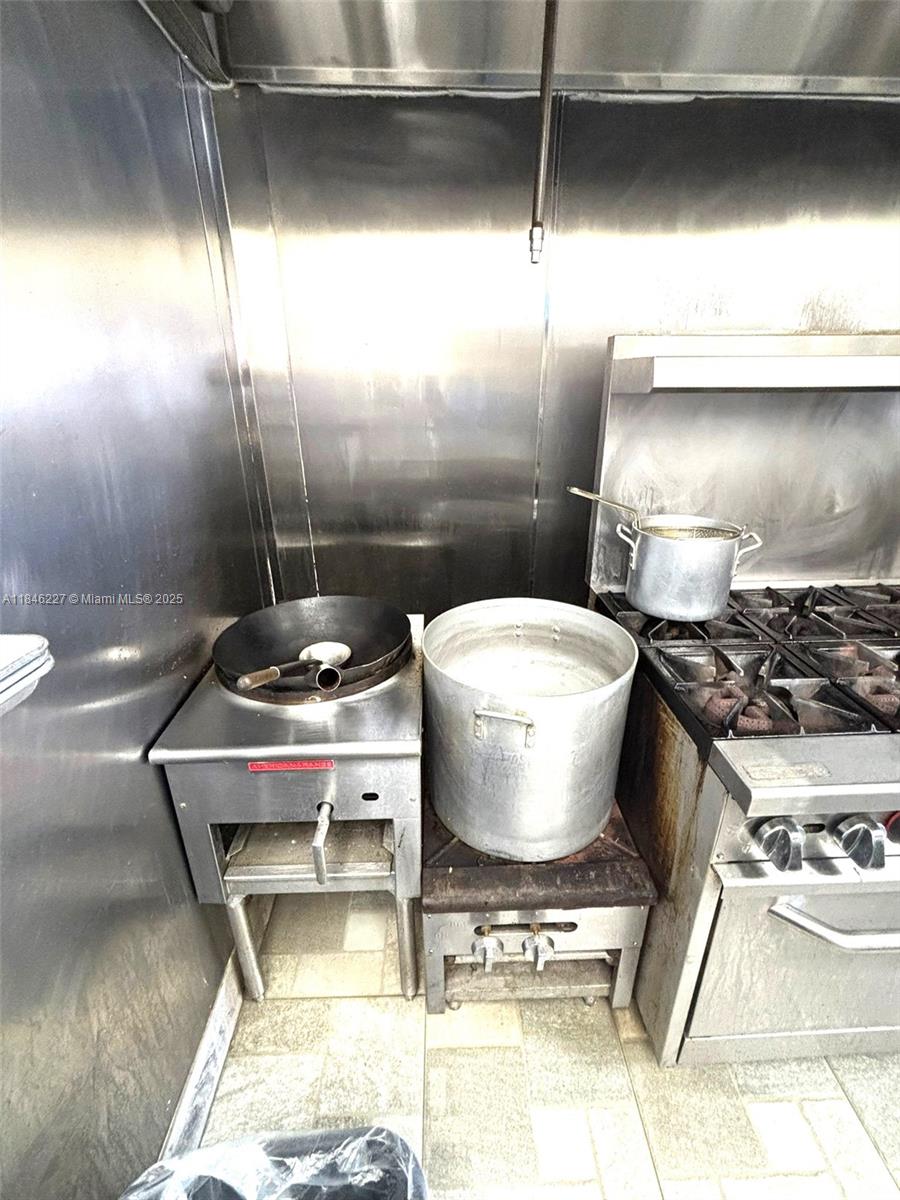 A11846227 Property Photo 20