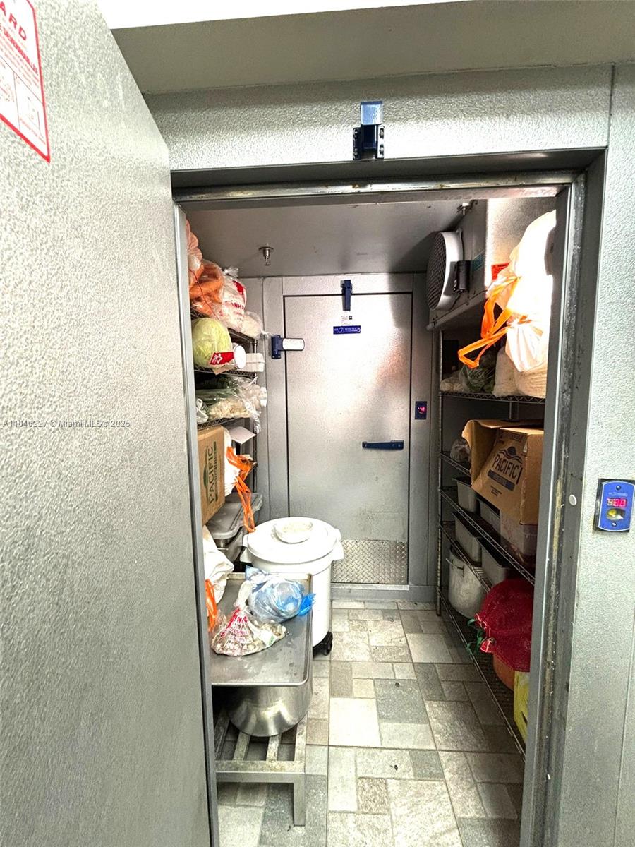 A11846227 Property Photo 28