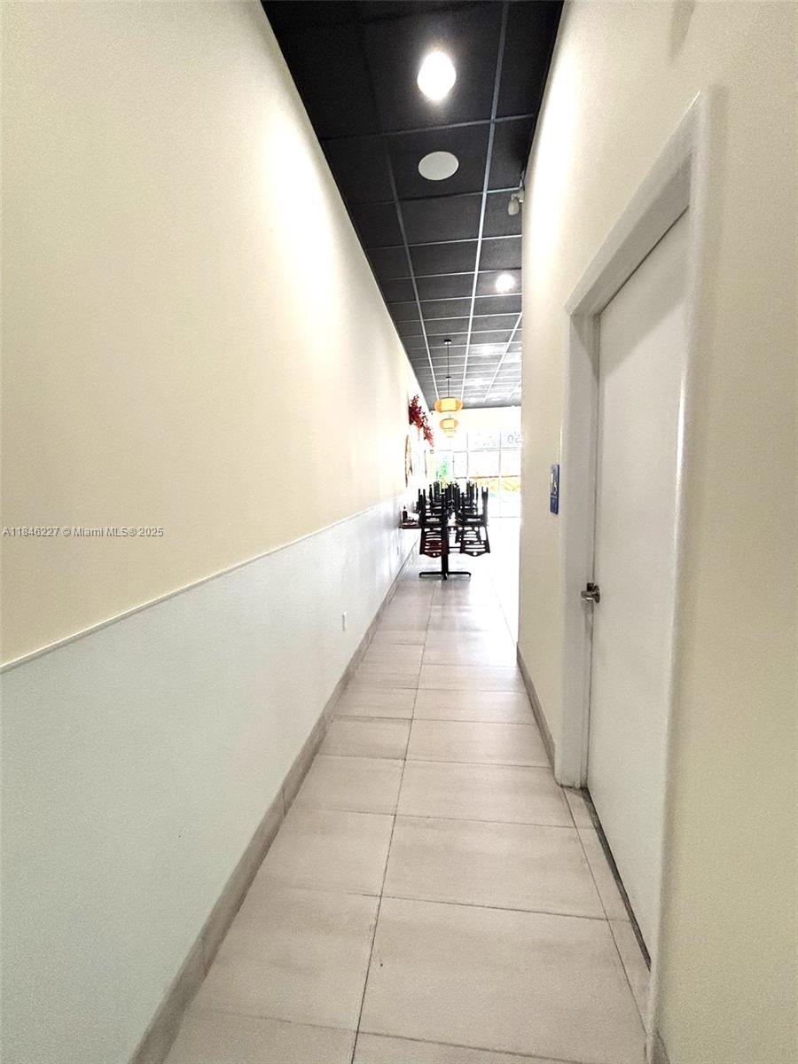 A11846227 Property Photo 36