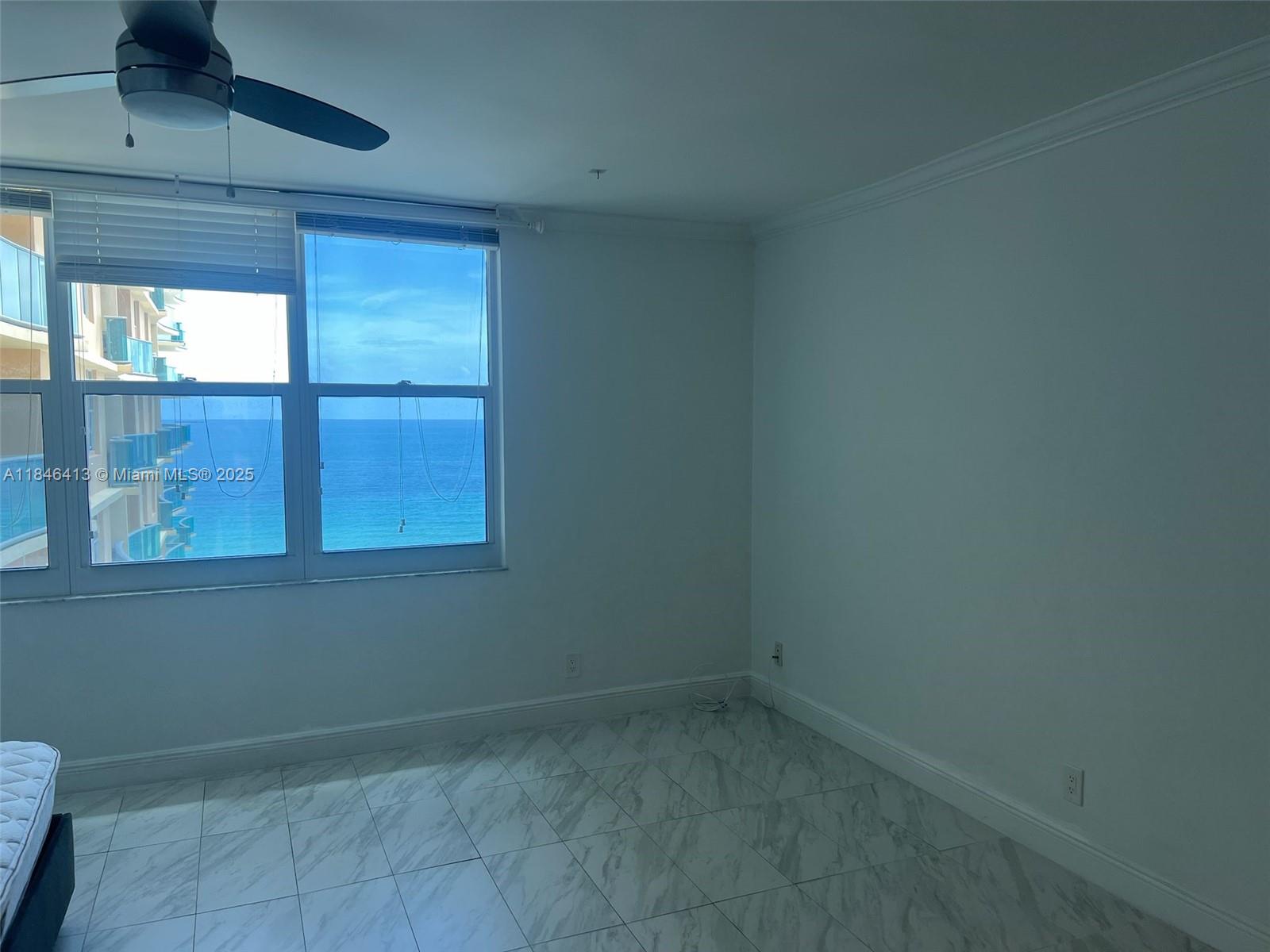 2501 S Ocean Dr 919 Property Photo 3