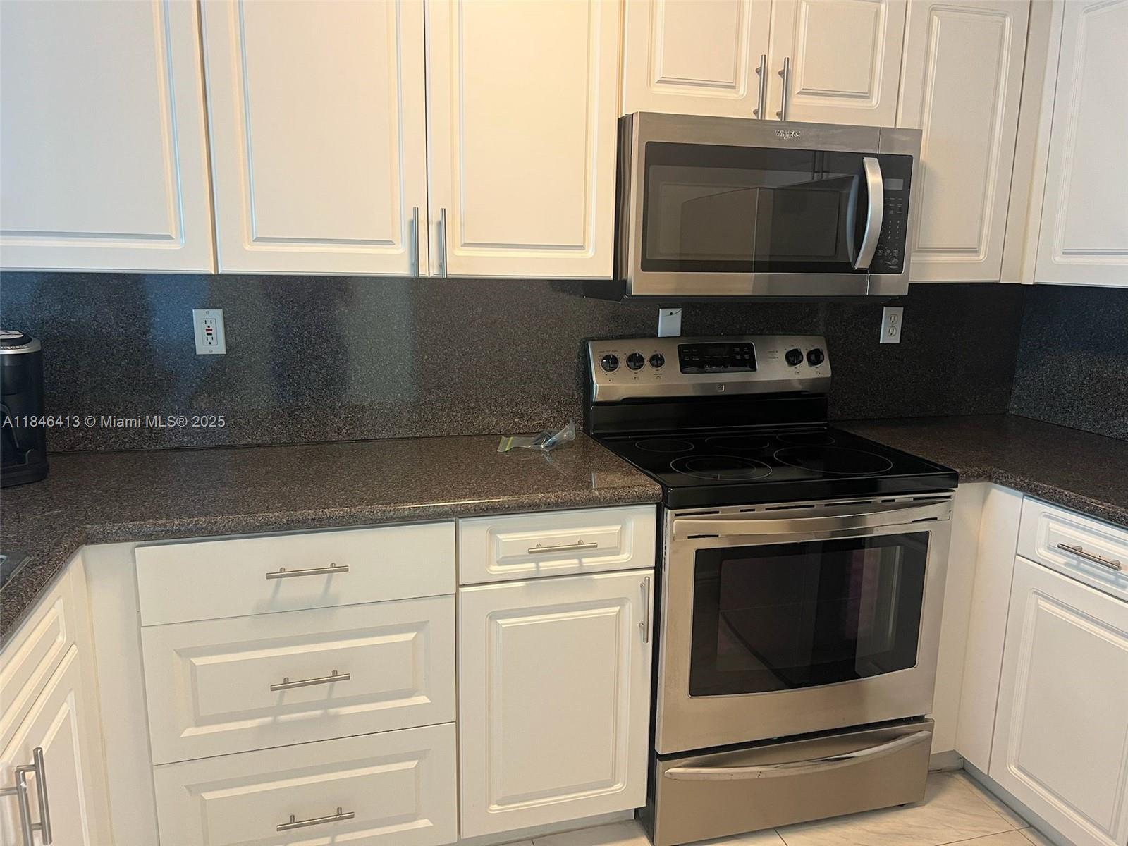 2501 S Ocean Dr 919 Property Photo 7