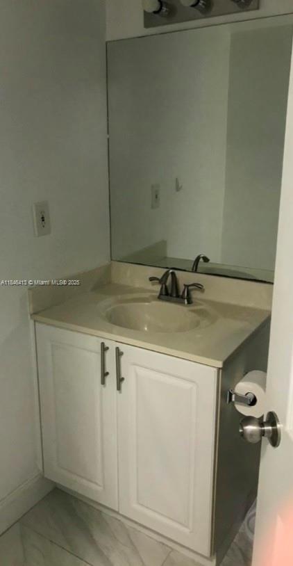 2501 S Ocean Dr 919 Property Photo 12