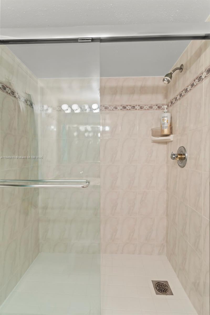 4570 Nw 18th Ave 606 Property Photo 13