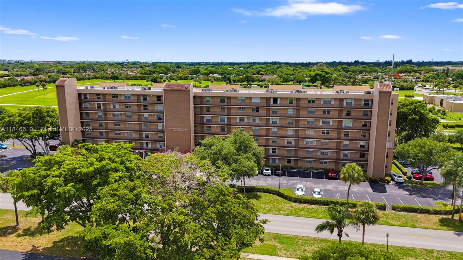 4570 Nw 18th Ave 606 Property Photo 29