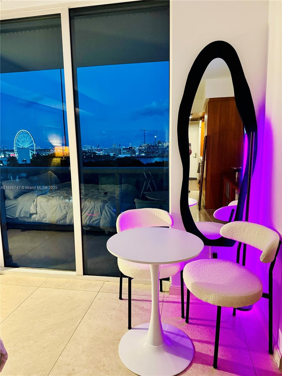 50 Biscayne Blvd 907 Property Photo 12