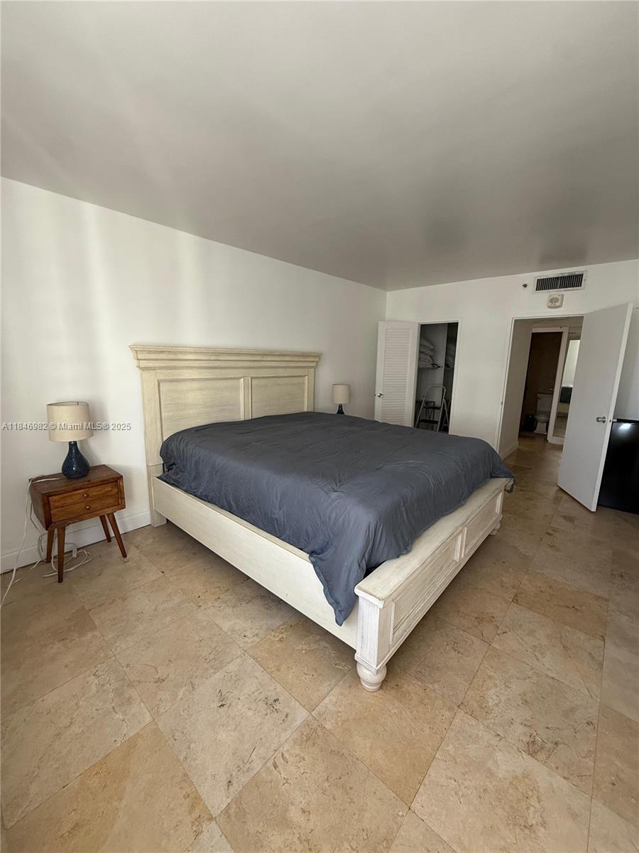 A11846982 Property Photo 11