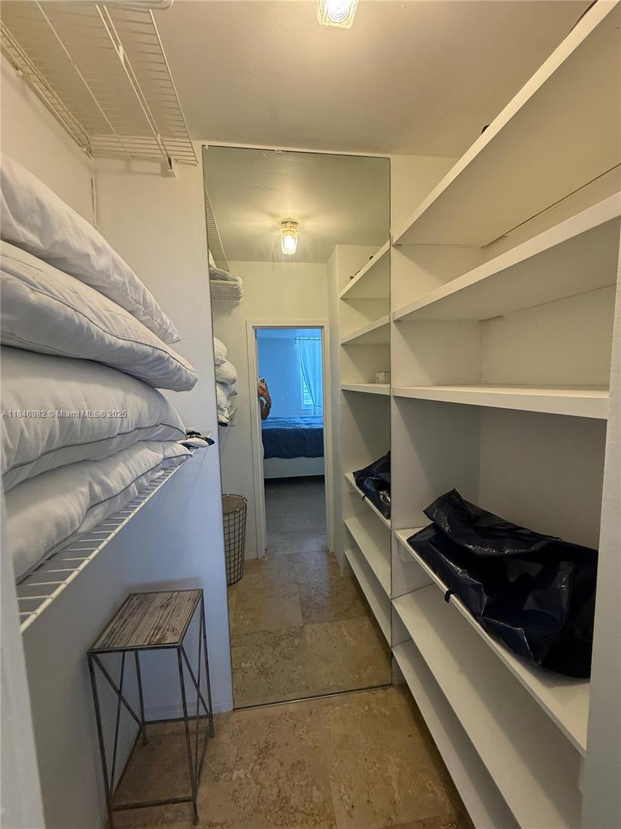 A11846982 Property Photo 14