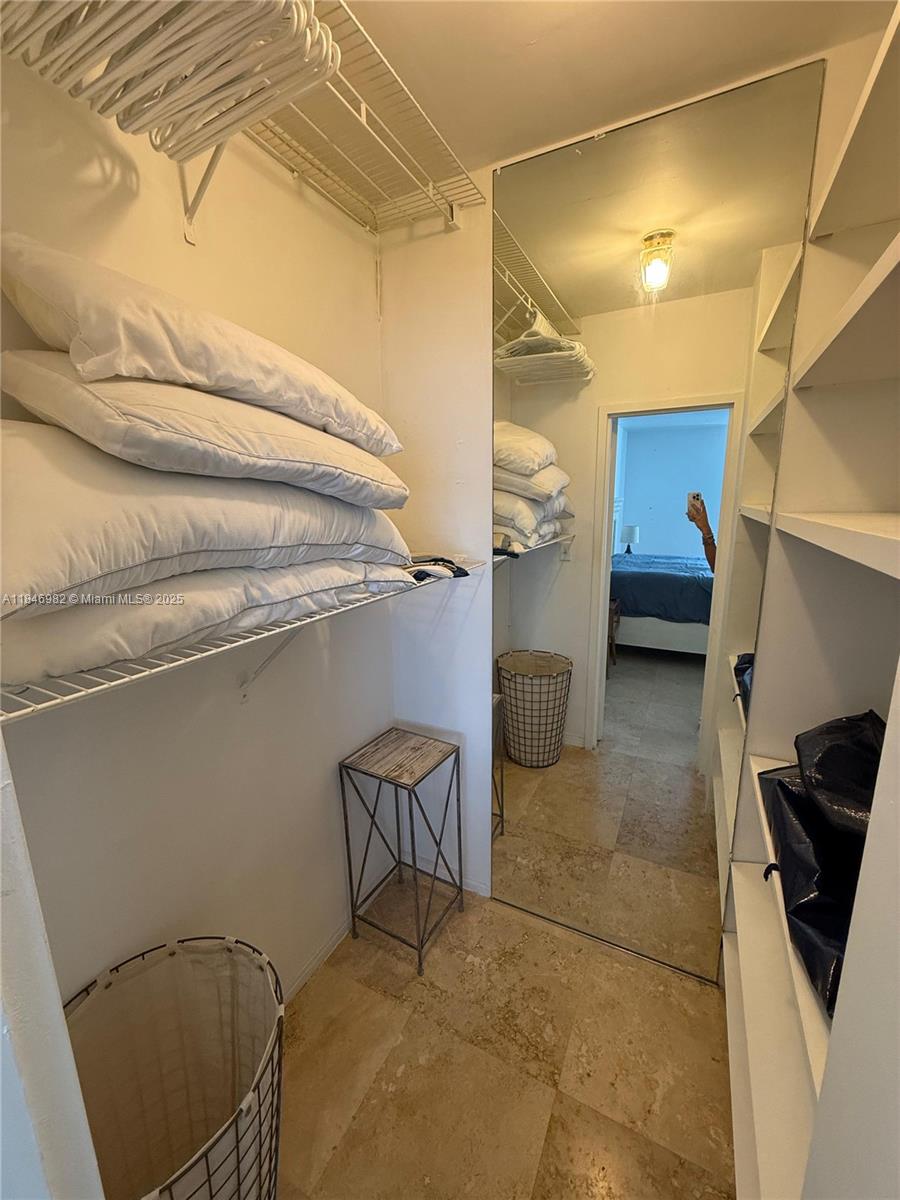 A11846982 Property Photo 15