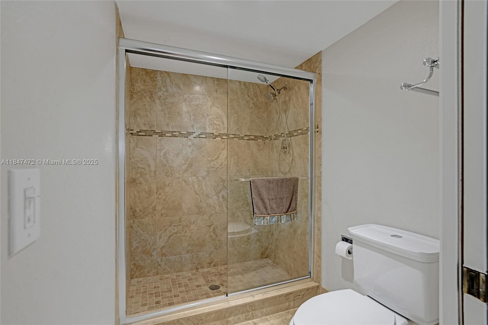 13700 Sw 14th St 410d Property Photo 23