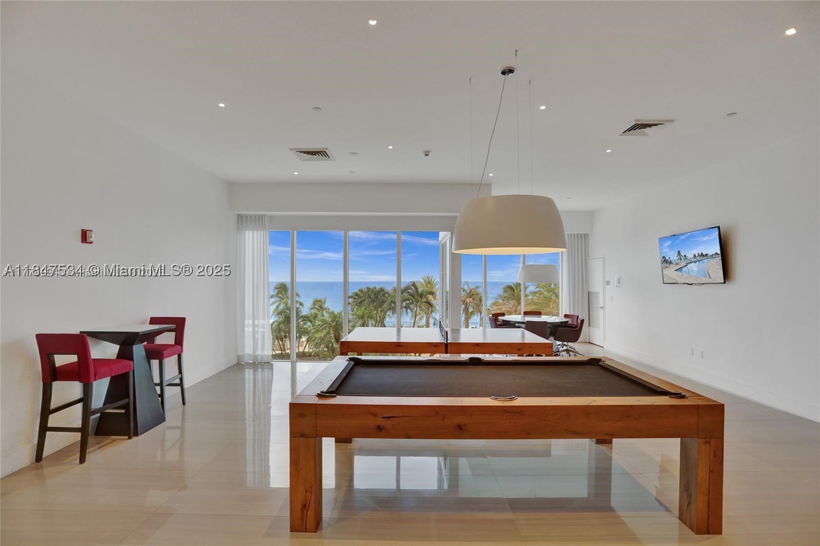 19111 Collins Ave 704 Property Photo 22
