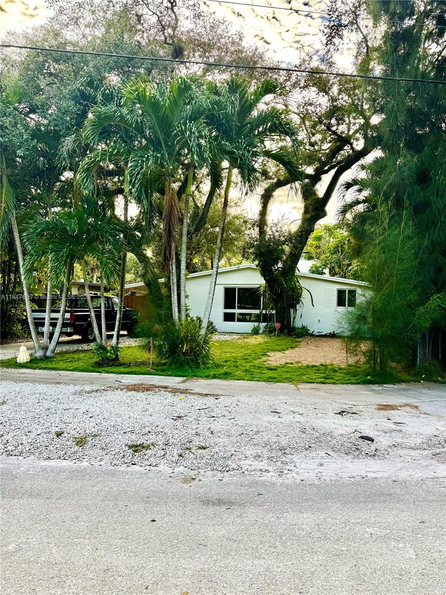 1601 Sw 20th Ave 1 Property Photo 2