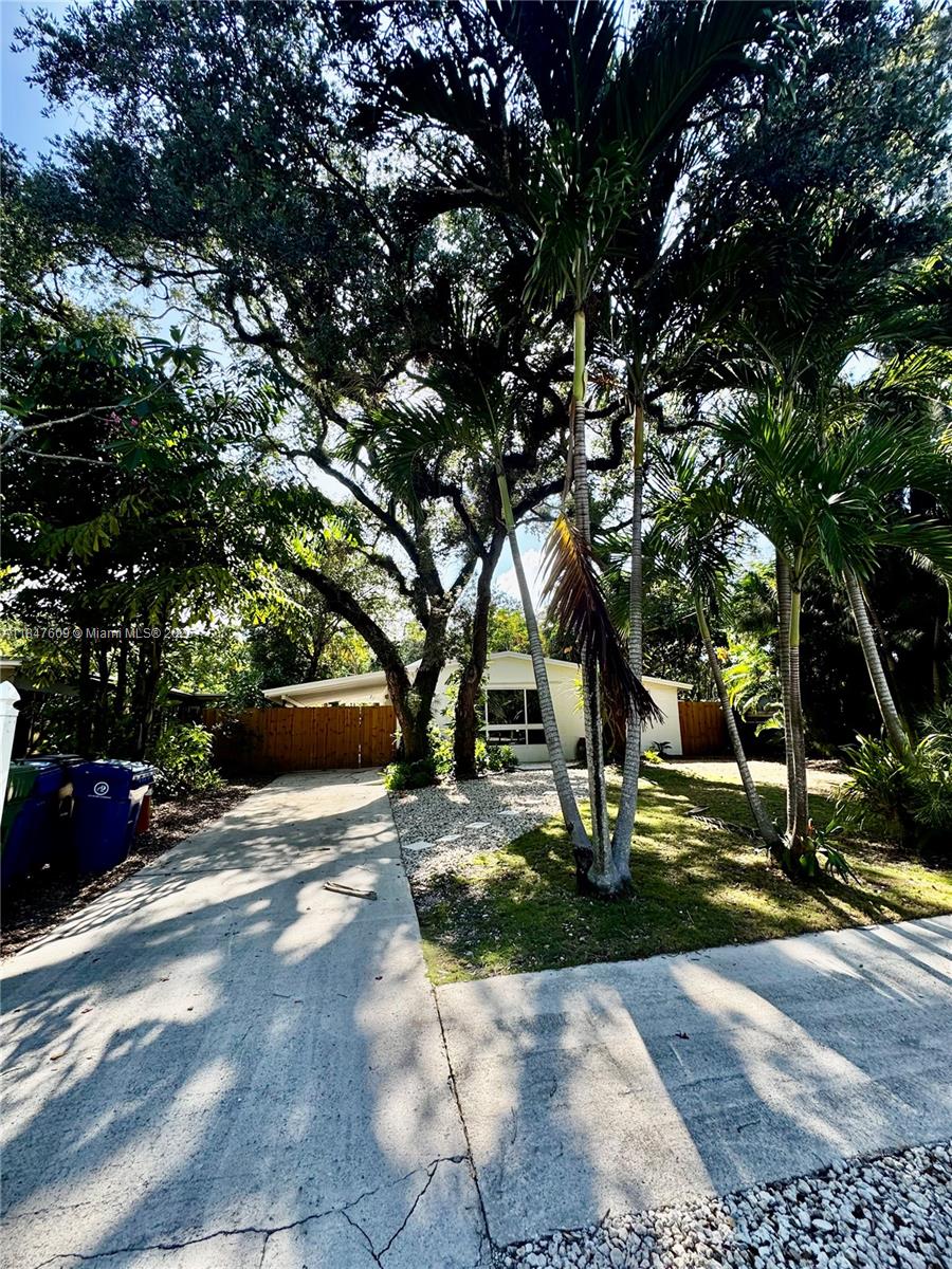 1601 Sw 20th Ave 1 Property Photo 4