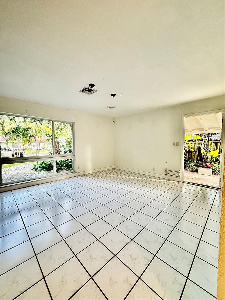 1601 Sw 20th Ave 1 Property Photo 22