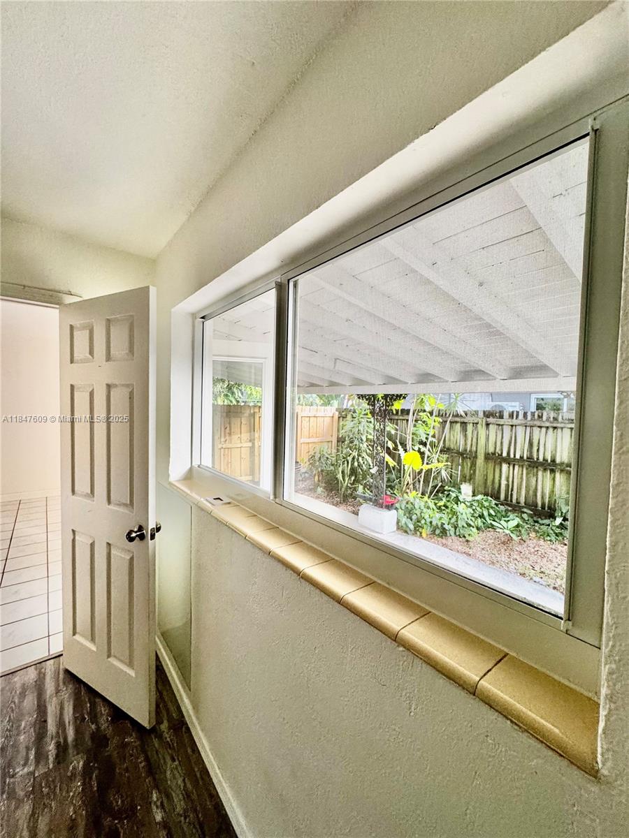 1601 Sw 20th Ave 1 Property Photo 31