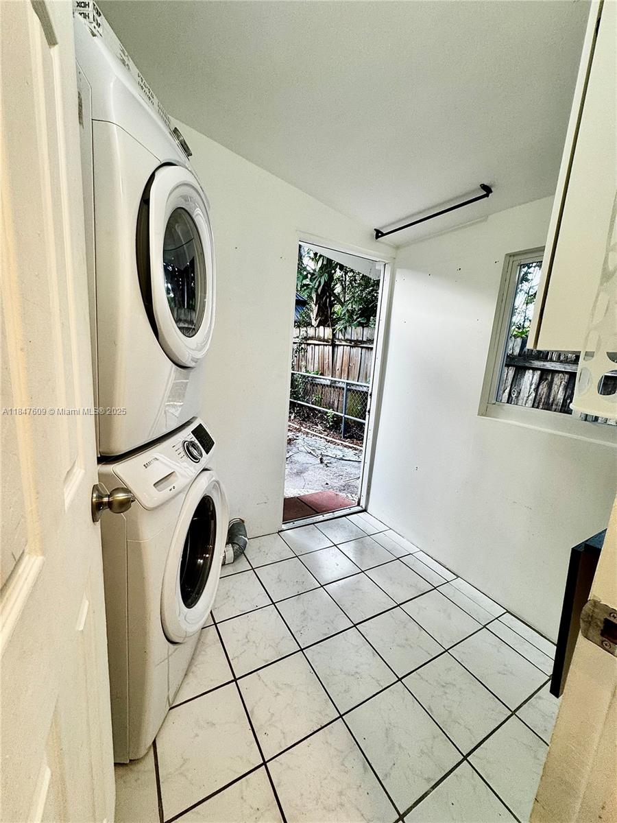 1601 Sw 20th Ave 1 Property Photo 35